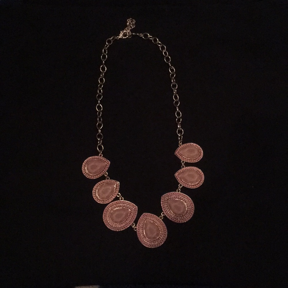 Statement necklace